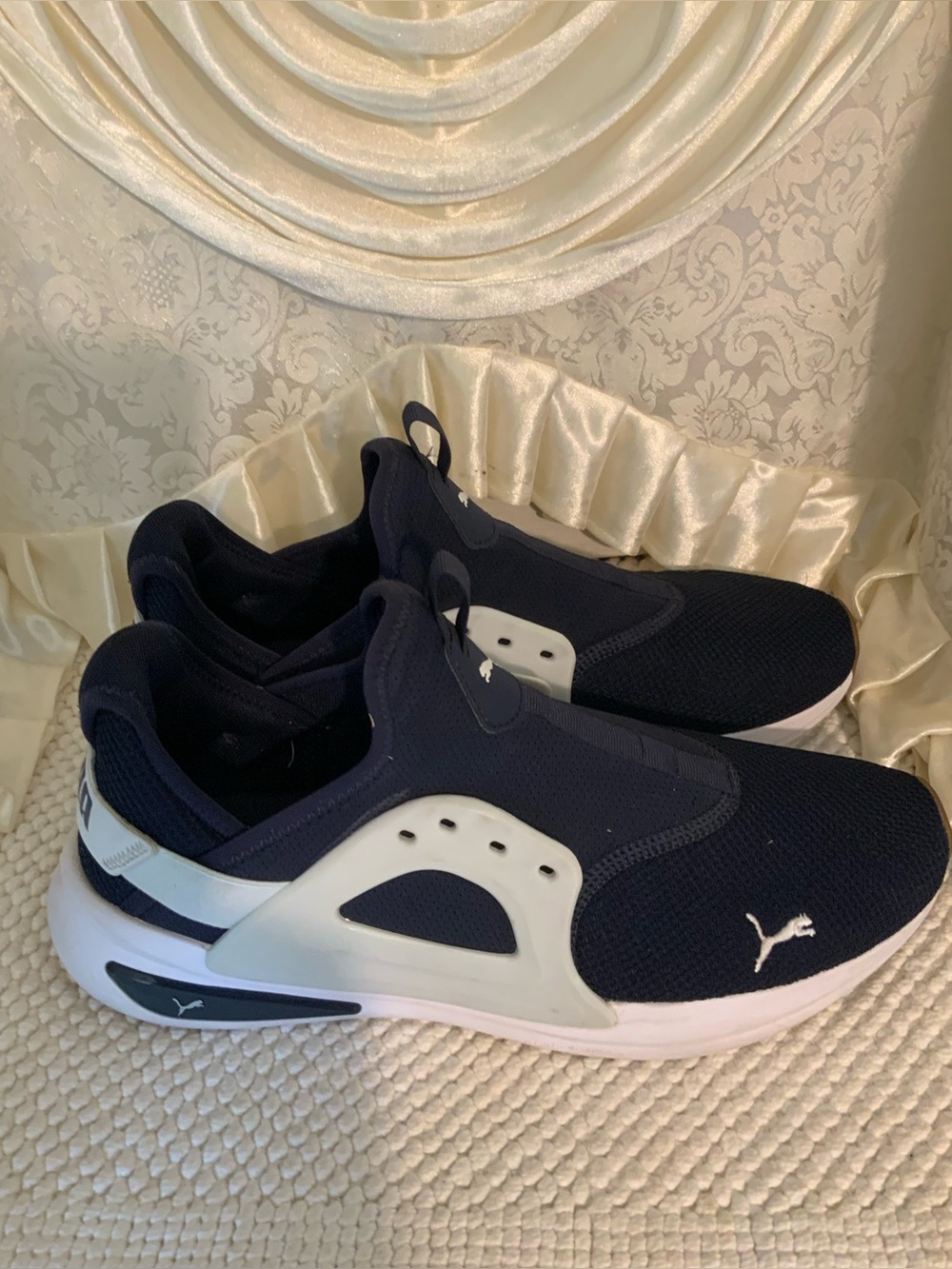 PUMA - Picture 4 of 10